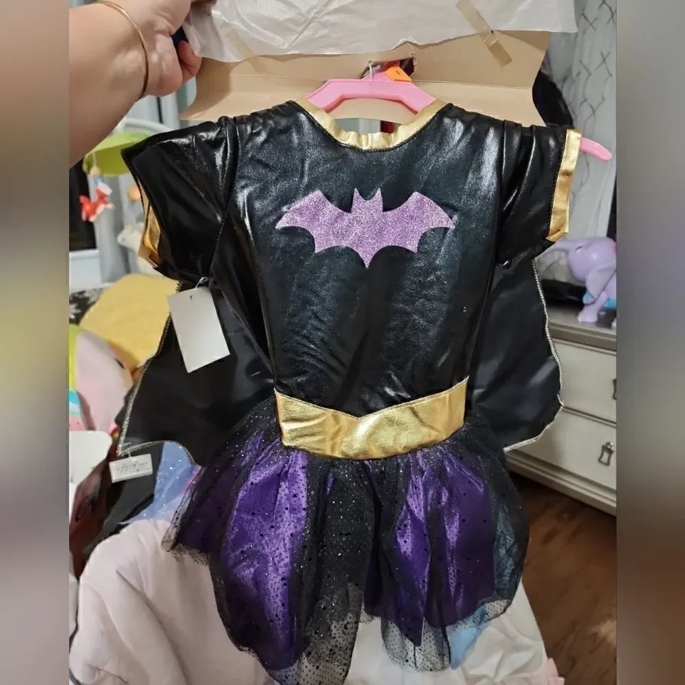 Nwt Batgirl Costume